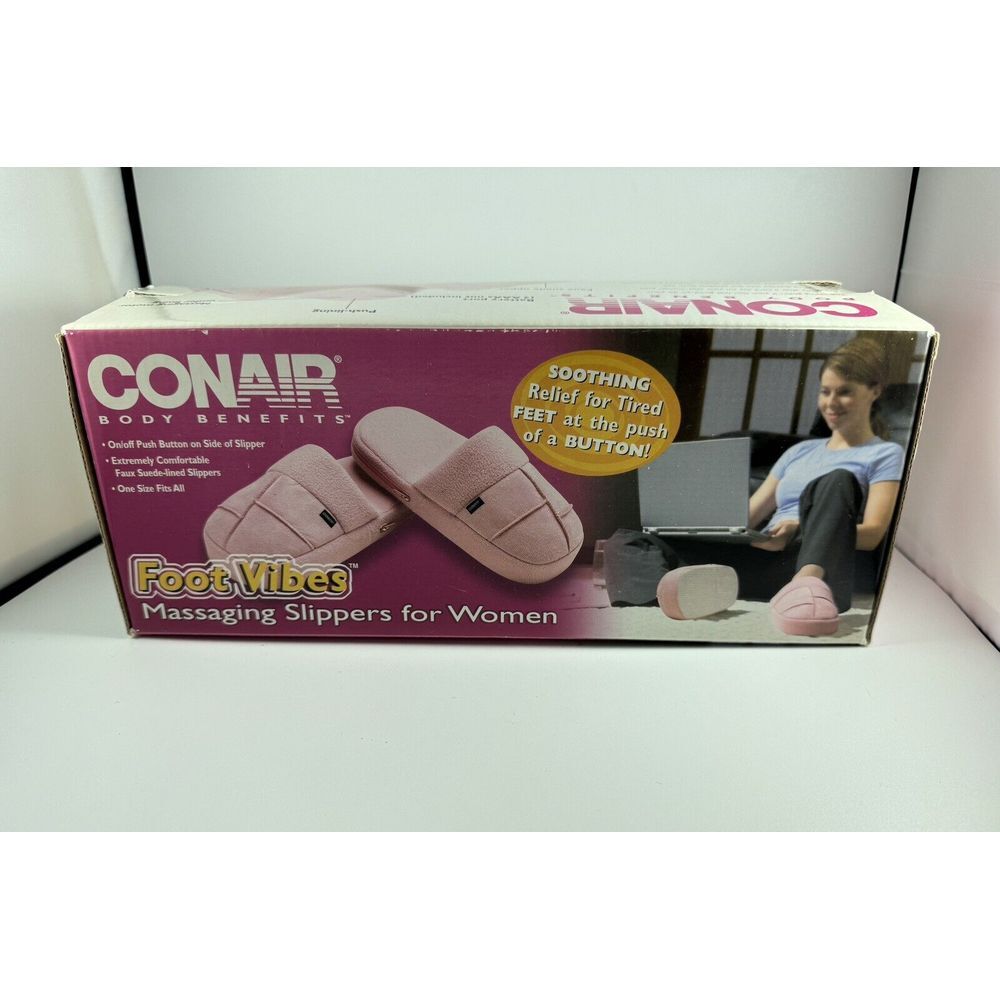 NIB Conair Body Benefits Foot Vibes Massaging Slippers for Women  READ DESCR.
